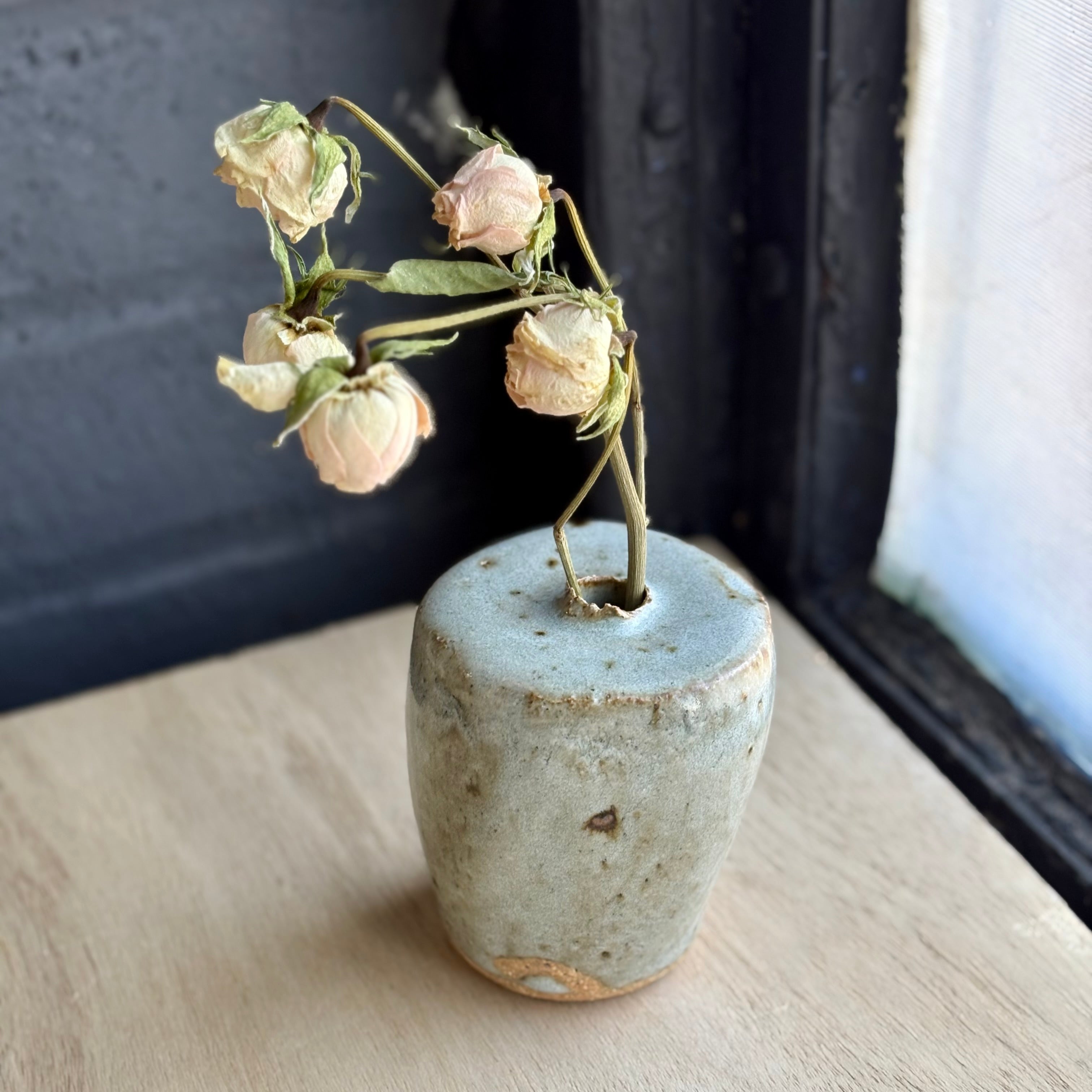 Andy Vlock Nerikomi Bud Vase with Dolomite Glaze – Hashi Pottery