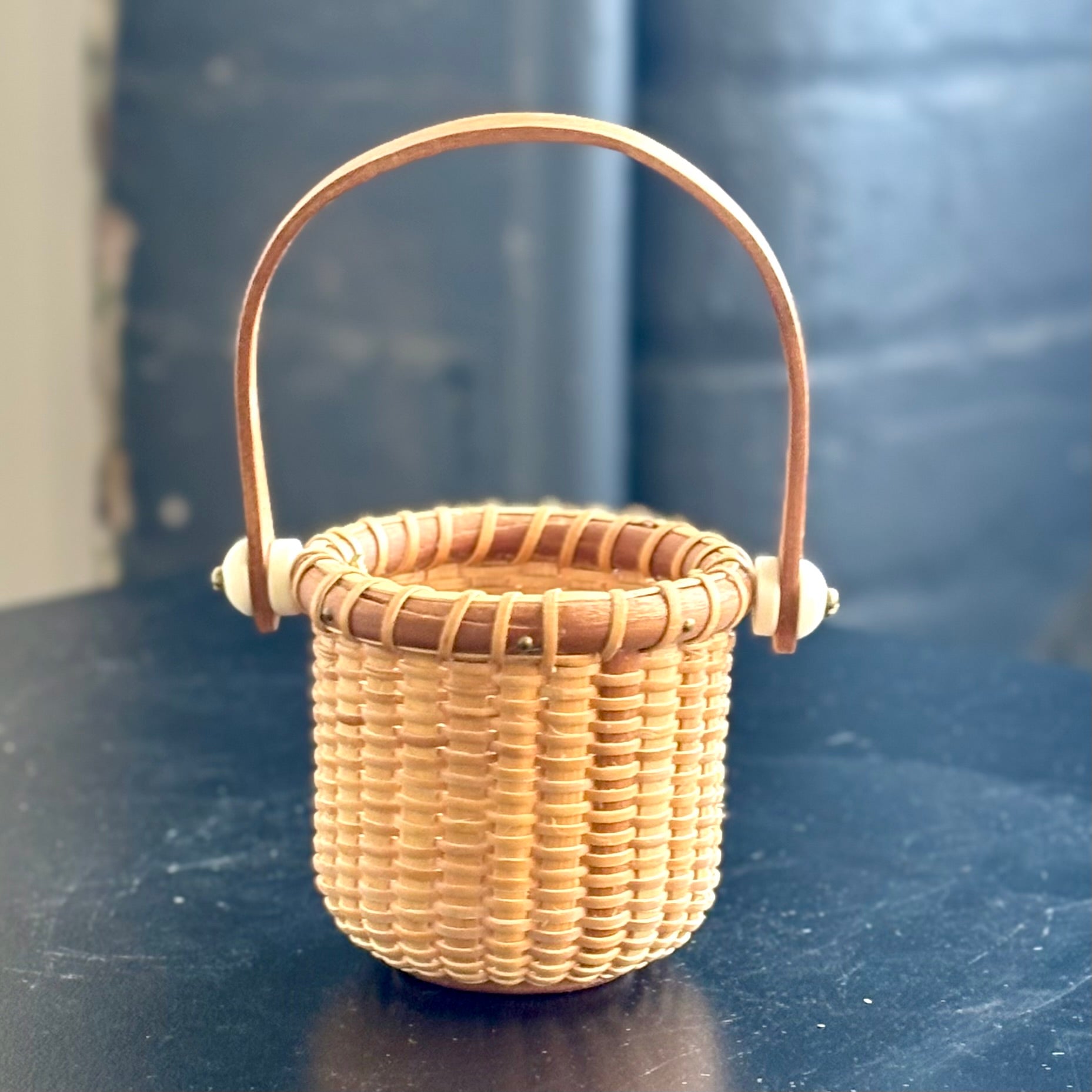 2” Nantucket Basket by Akemi Rice – Hashi Pottery