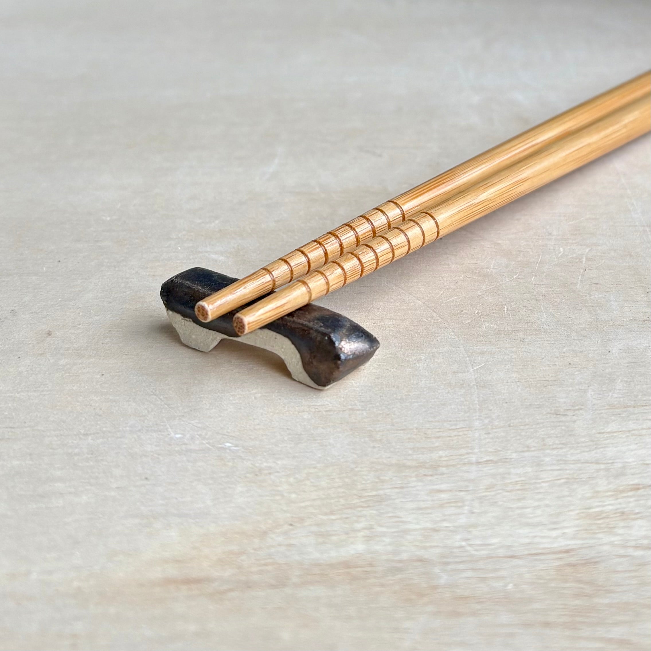 Andy Vlock Hashi Oki (Chopstick Rests) – Hashi Pottery